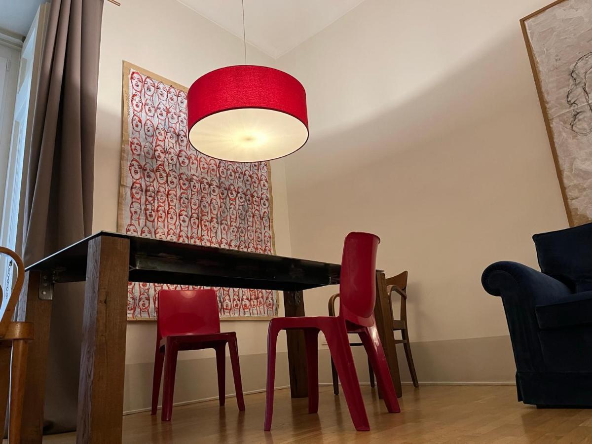 Casa Cammarota Apartment เนเปิลส์ ภายนอก รูปภาพ