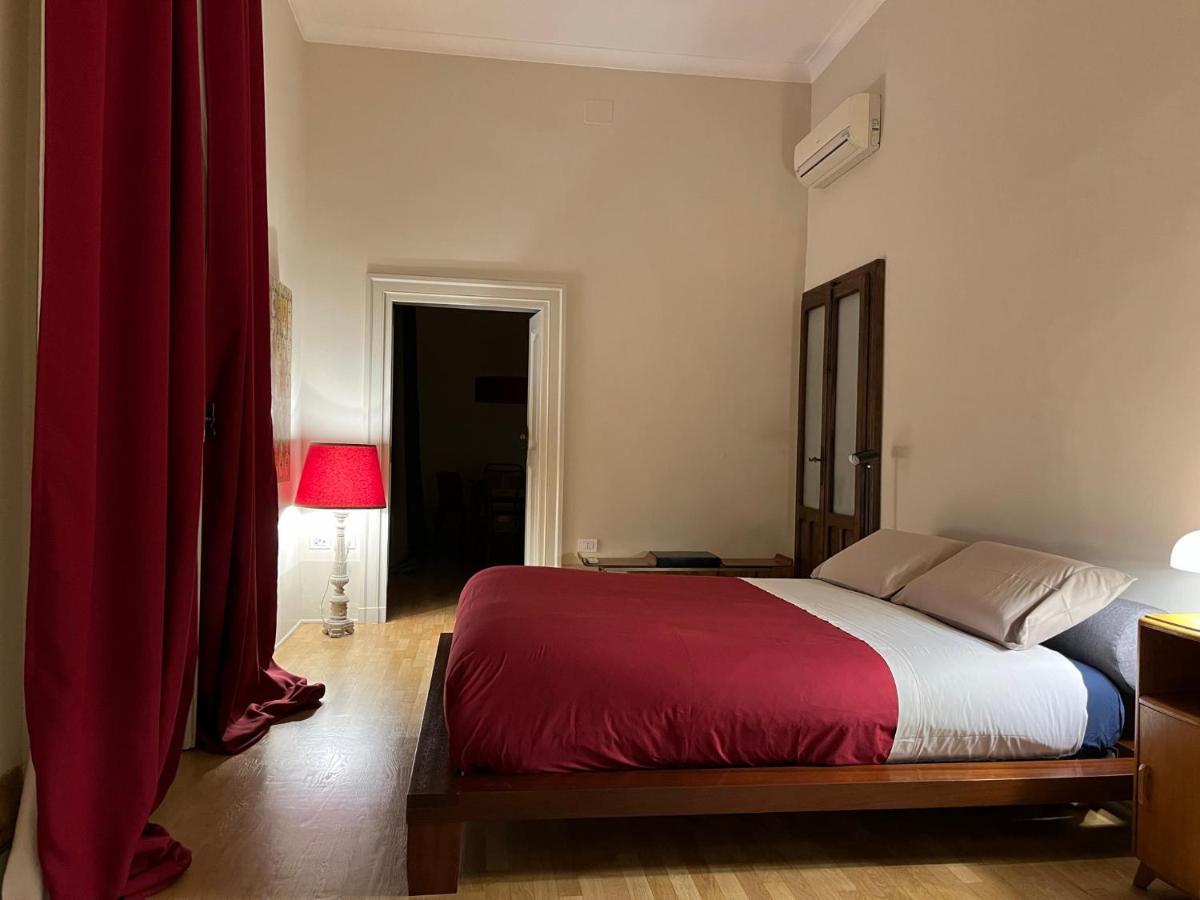 Casa Cammarota Apartment เนเปิลส์ ภายนอก รูปภาพ