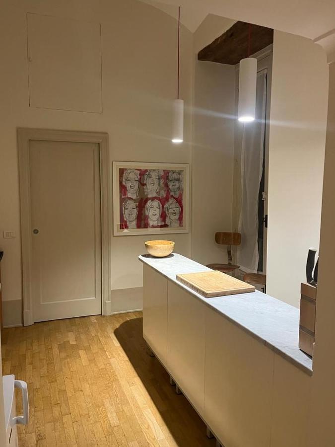 Casa Cammarota Apartment เนเปิลส์ ภายนอก รูปภาพ