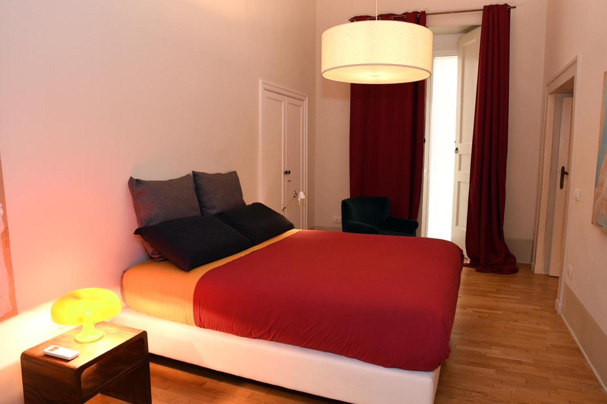 Casa Cammarota Apartment เนเปิลส์ ภายนอก รูปภาพ